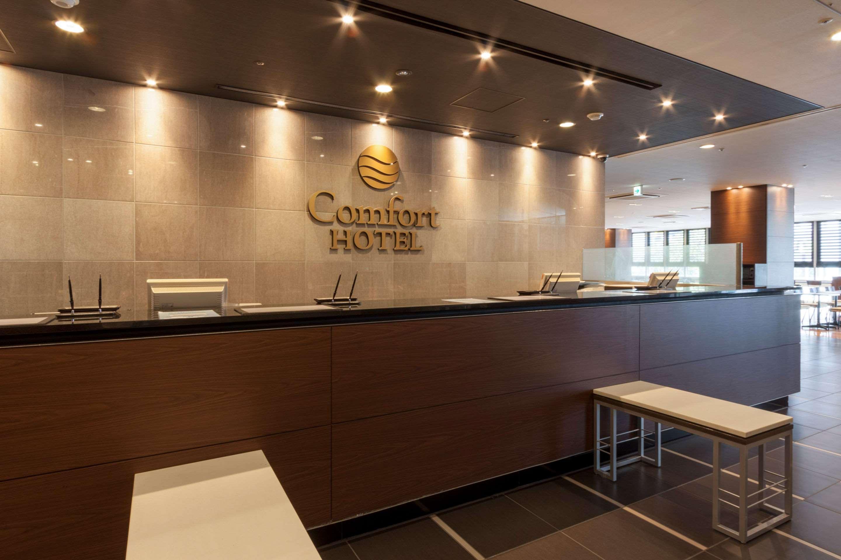 Comfort Hotel Sendai West Bagian luar foto